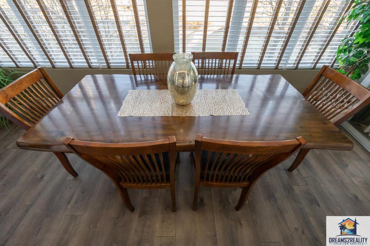 2Br Walk-In Condo - Near The 76 Strip - Pool - Free Tickets Included - Clc-6 ブランソン エクステリア 写真